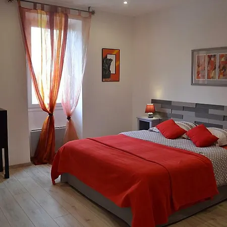 Bed & Breakfast De La Colombe Grospierres