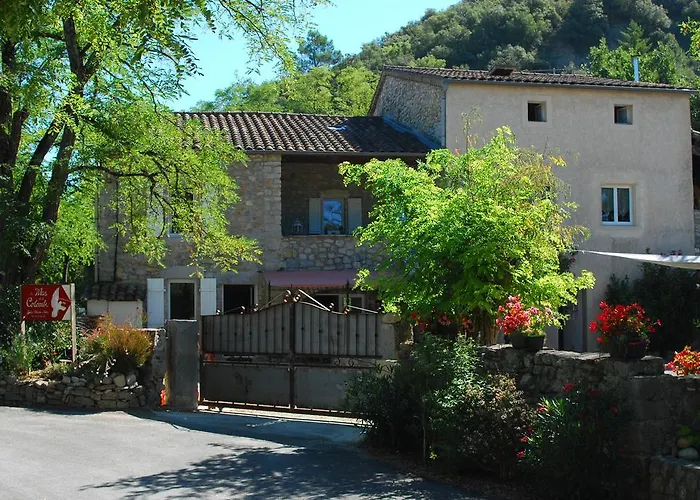 Bed & Breakfast De La Colombe Grospierres