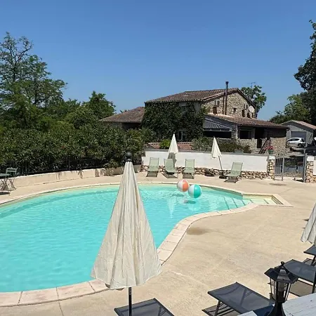 Bed & Breakfast De La Colombe Grospierres